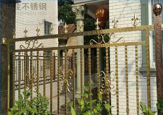 乐竞网站_乐竞（中国）一站式服务平台
回形花纹管围栏3
