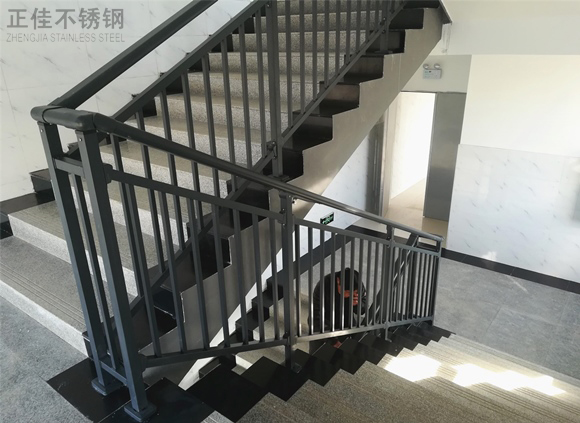 护栏乐竞网站_乐竞（中国）一站式服务平台
方管2